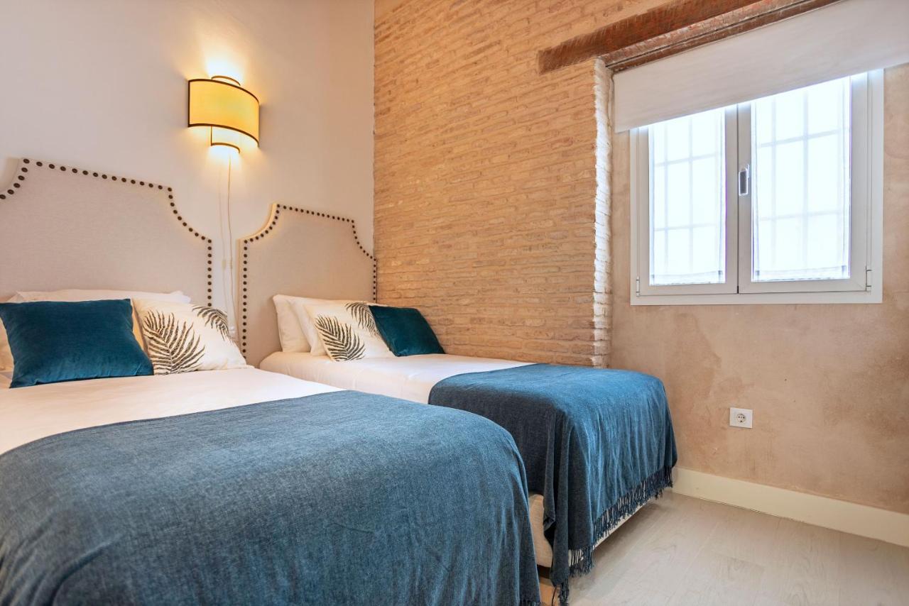 Genteel Home Feria Sevilla Exterior foto